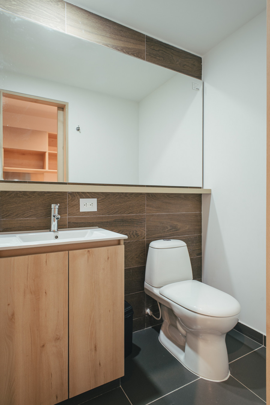 Escritorio habitación Individual Premium Chia The Spot for Living